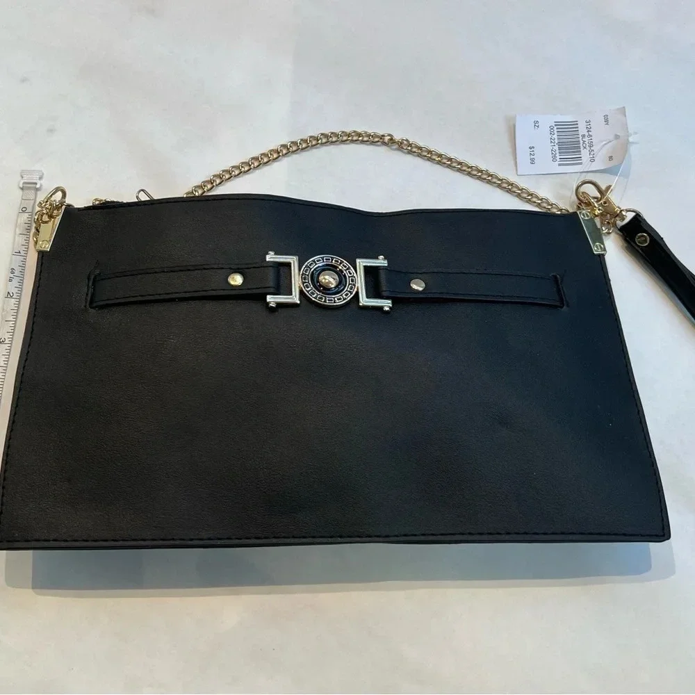NWT Black Vegan Faux Leather Elegant Classic Zipper Shoulder Clutch Bag Purse